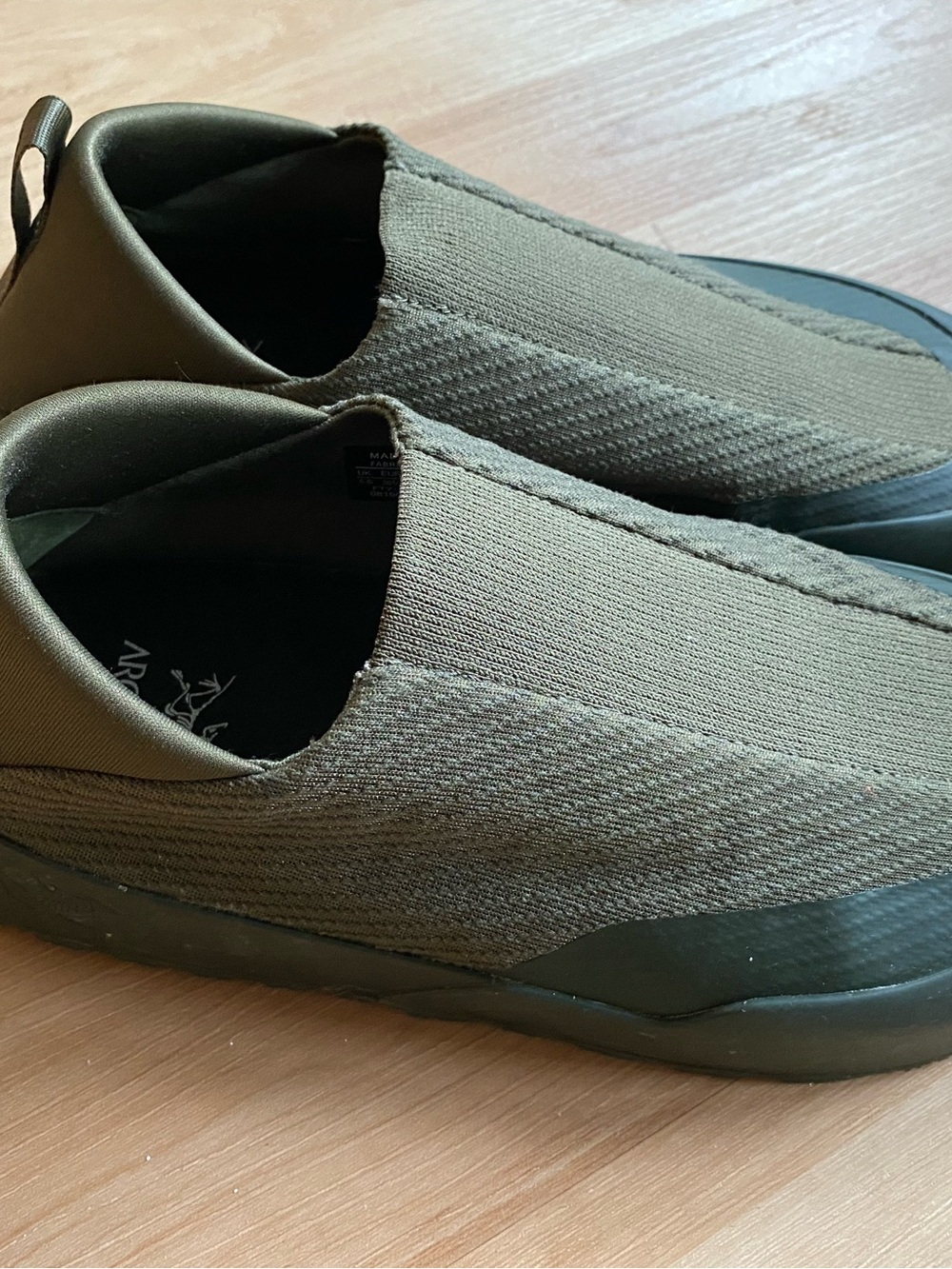 Women’s Arc’teryx Kragg shoe slip on size 7 tatsu/anecdote